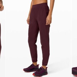 Lululemon Adapted State Jogger 8 NWT